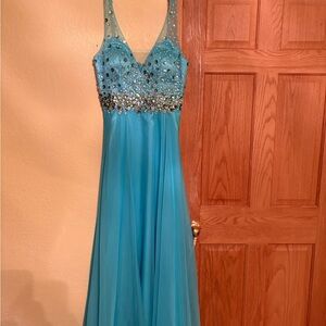 Elegant Blue Evening Gown